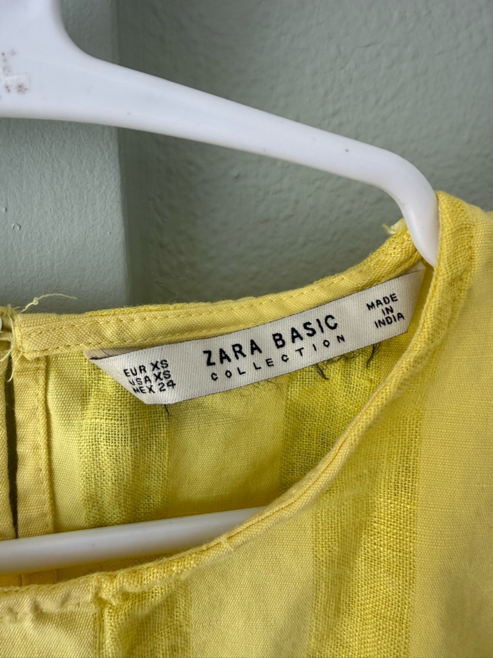 Zara Yellow Linen-Blend Round Neck Top - Picture 2 of 3